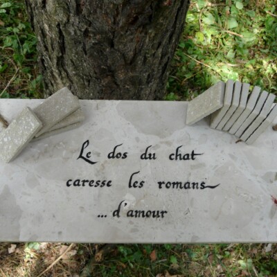 Courts poèmes inspirés par des petits objets trouvés ici et là.
Lieu de réflexion sur l’ouverture et la spontanéité.
</br>